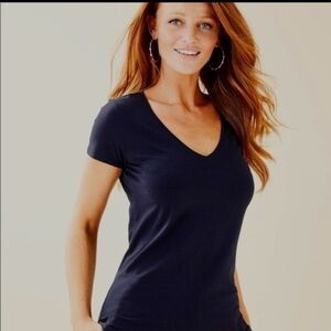 NWT Lilly Michele True Navy V-Neck Top
